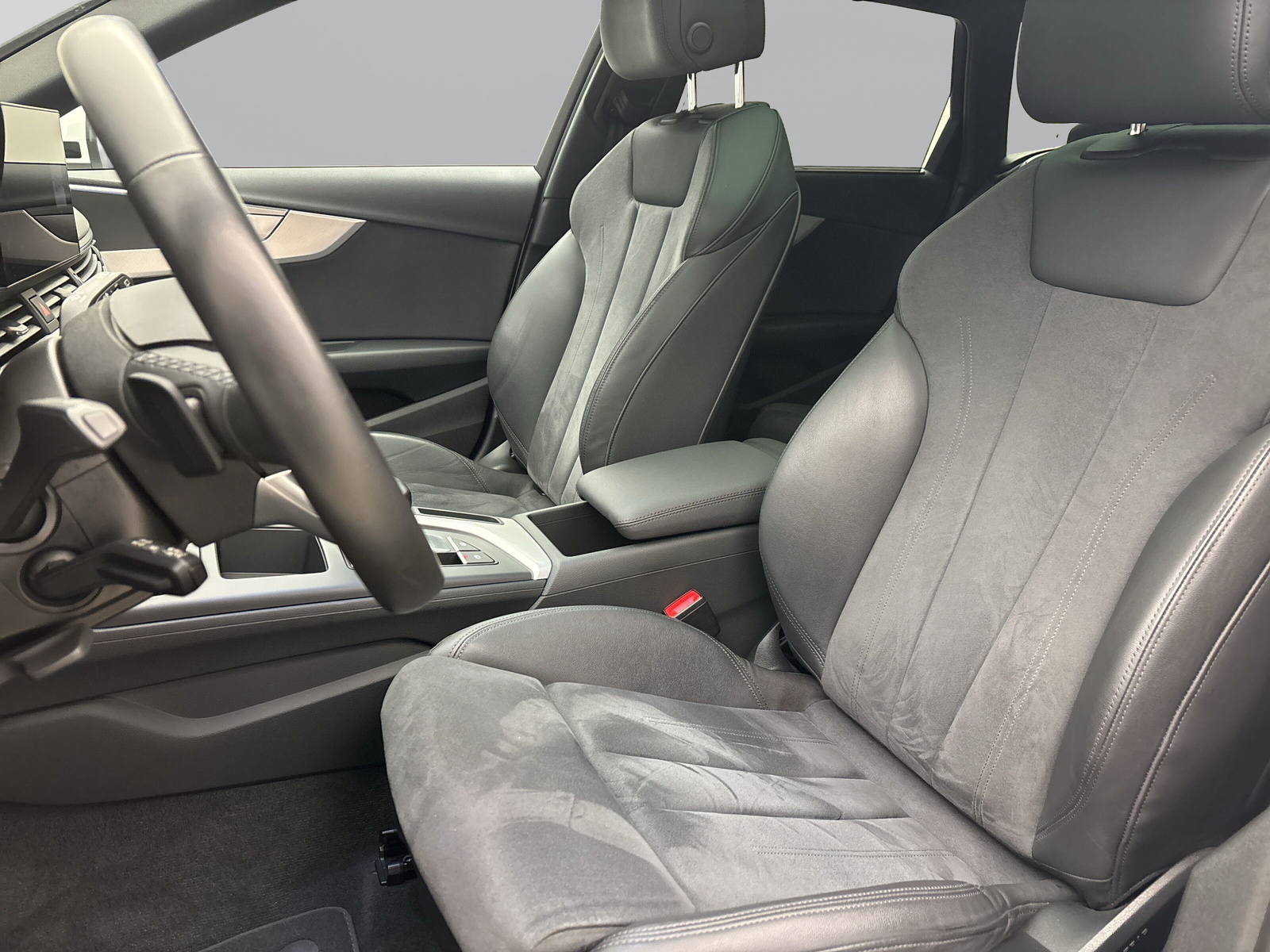 Audi A4 Avant 35 TDI advanced Pano ACC PDC Kamera LED Navi Sitzhzg