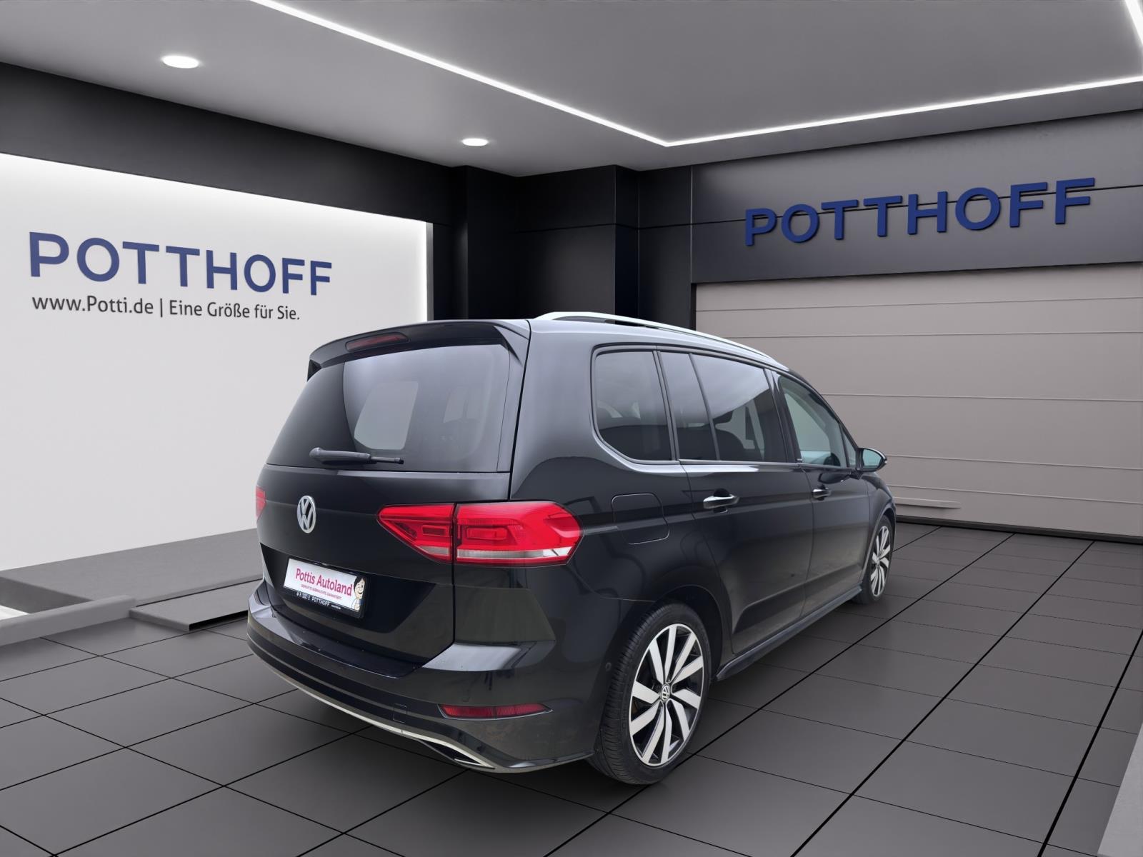 Volkswagen Touran 1.5 TSI R-Line Pano AHK ACC ParkAssist Kamera LED Navi
