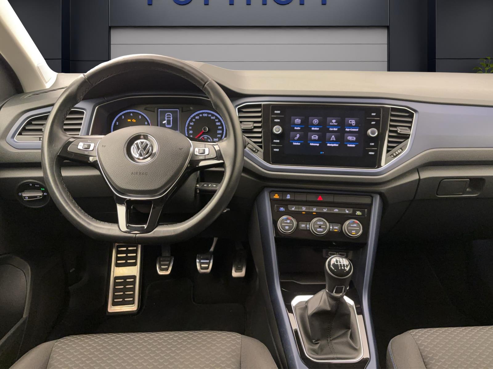 Volkswagen T-Roc 1.5 TSI United Navi AppConnect Sitzhzg Klima