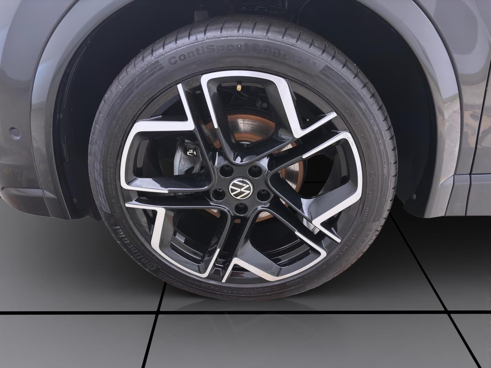 Bild 7: Volkswagen Tiguan 1.5 eTSI DSG R-LINE NAVI AHK PDC KAMERA