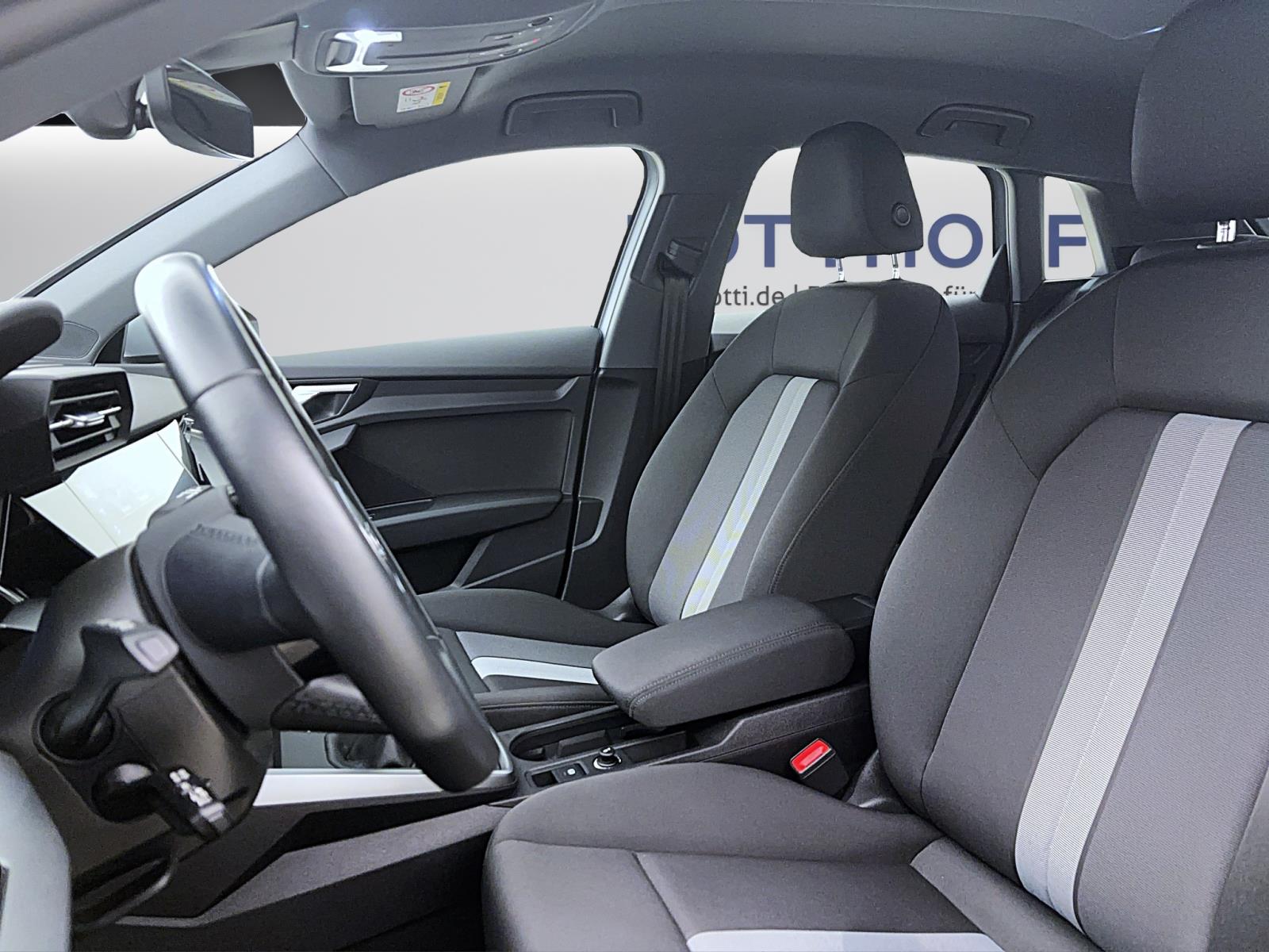 Audi A3 Sportback 30 TDI advanced ParkAssist Kamera LED Sitzhzg Keyless