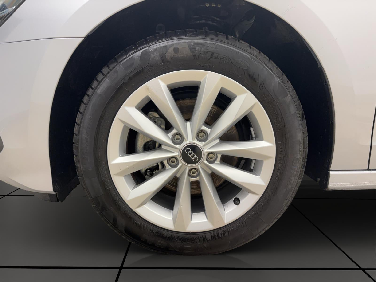 Audi A3 Limousine 35 TFSI PDC Sitzhzg Tempo Klima