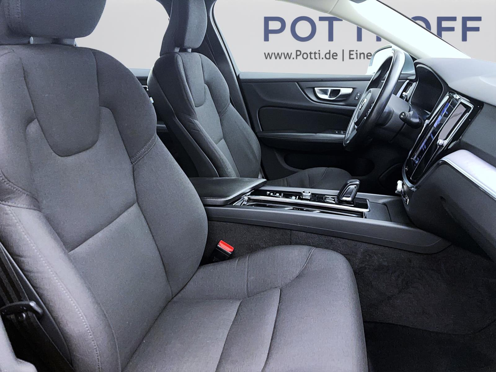 Volvo V60 B4 Momentum Pro Geartronic AHK PDC Kamera LED Navi Winter Tempo