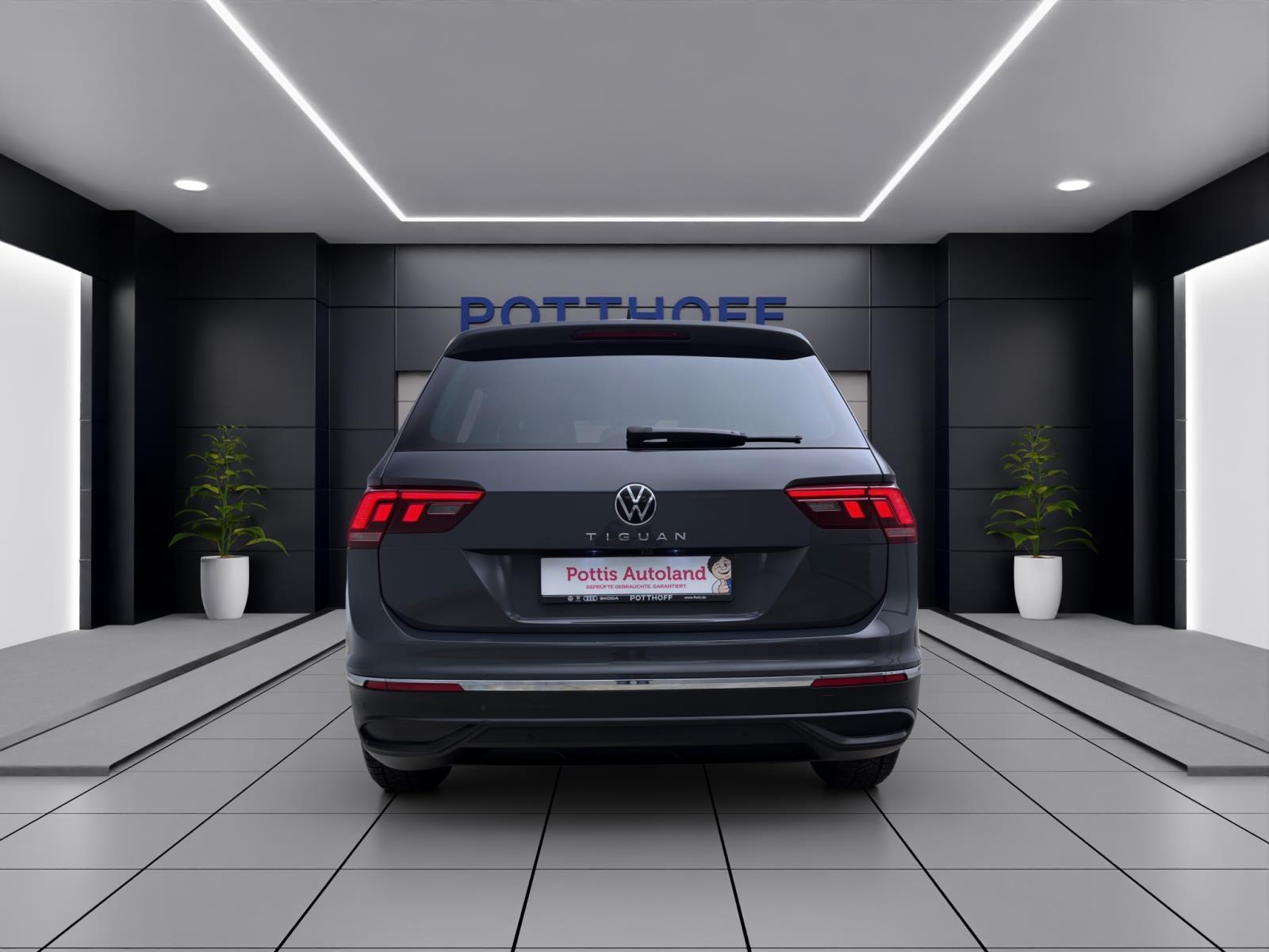 Volkswagen Tiguan 1.5 TSI DSG Active AHK ACC ParkAssist Kamera IQ.Light Navi