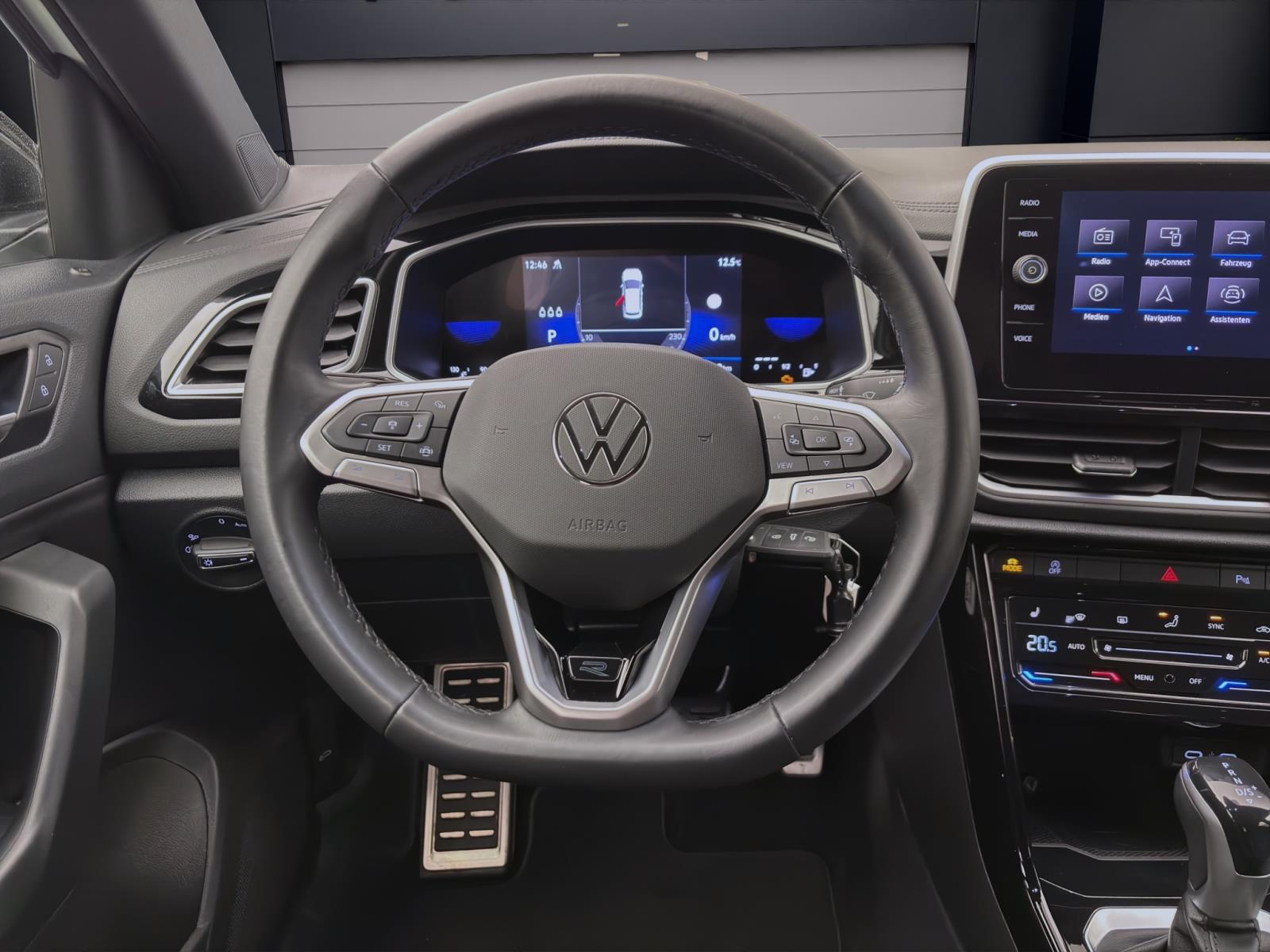Volkswagen T-Roc 2.0 TDI DSG R-LINE AHK NAVI ACC KAMERA LED+