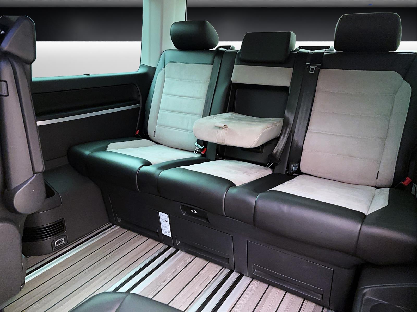 Volkswagen T6 Multivan Highline 2,0 DSG TDI Kamera/Schiebedach
