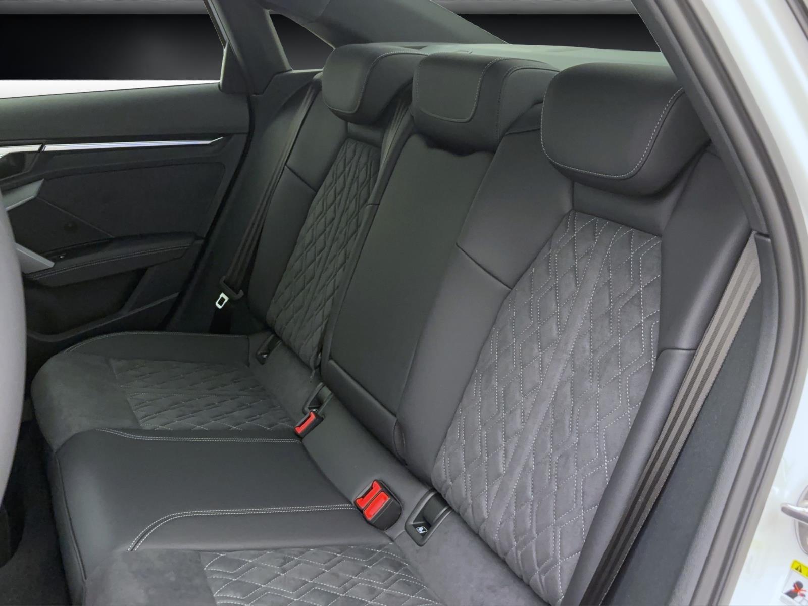 Audi A3 Limousine 35 TFSI S LINE NAVI MATRIX ACC KAMERA