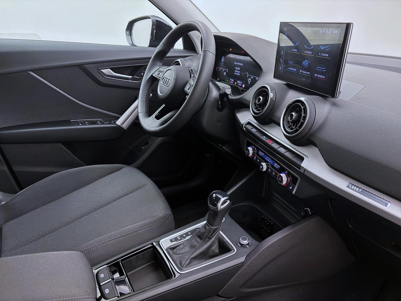 Audi Q2 35 TDI AHK KAMERA MATRIX NAVI PDC