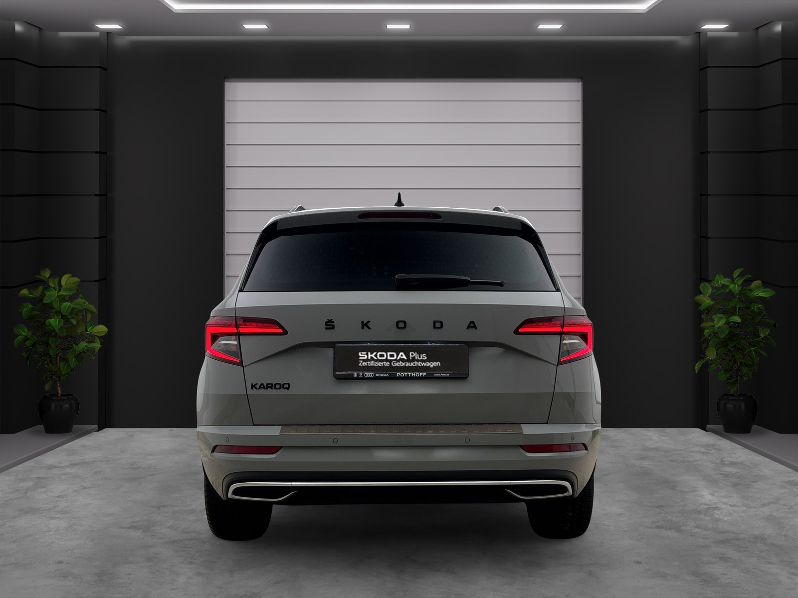 Skoda Karoq 1.5 TSI DSG Sportline Pano AHK DCC PDC Kamera LED SmartLink