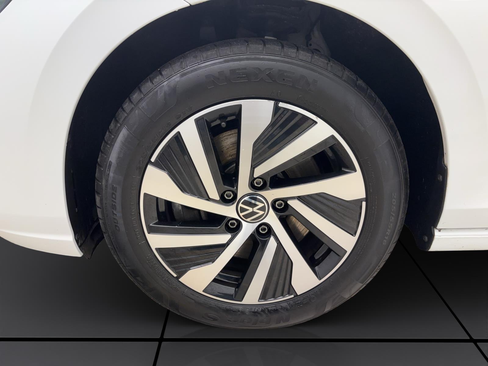 Volkswagen Golf 8 1.4 TSI eHybrid DSG Style ACC PDC LED+ Navi Sitzhzg Klima