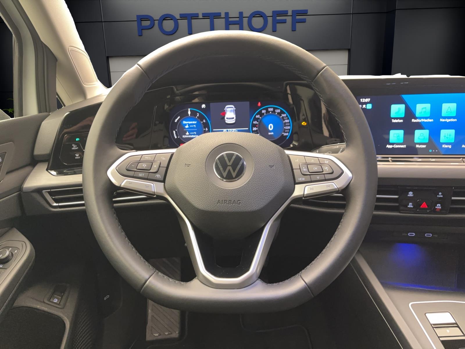 Volkswagen Golf 8 1.4 TSI eHybrid DSG Style ACC PDC LED+ Navi Sitzhzg Klima
