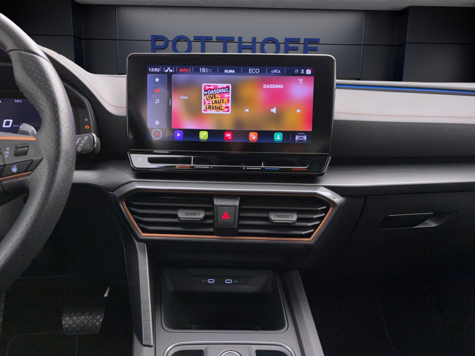 Cupra Formentor 1.4 TSI e-Hybrid DSG ACC PDC LED Winter Kessy Klima