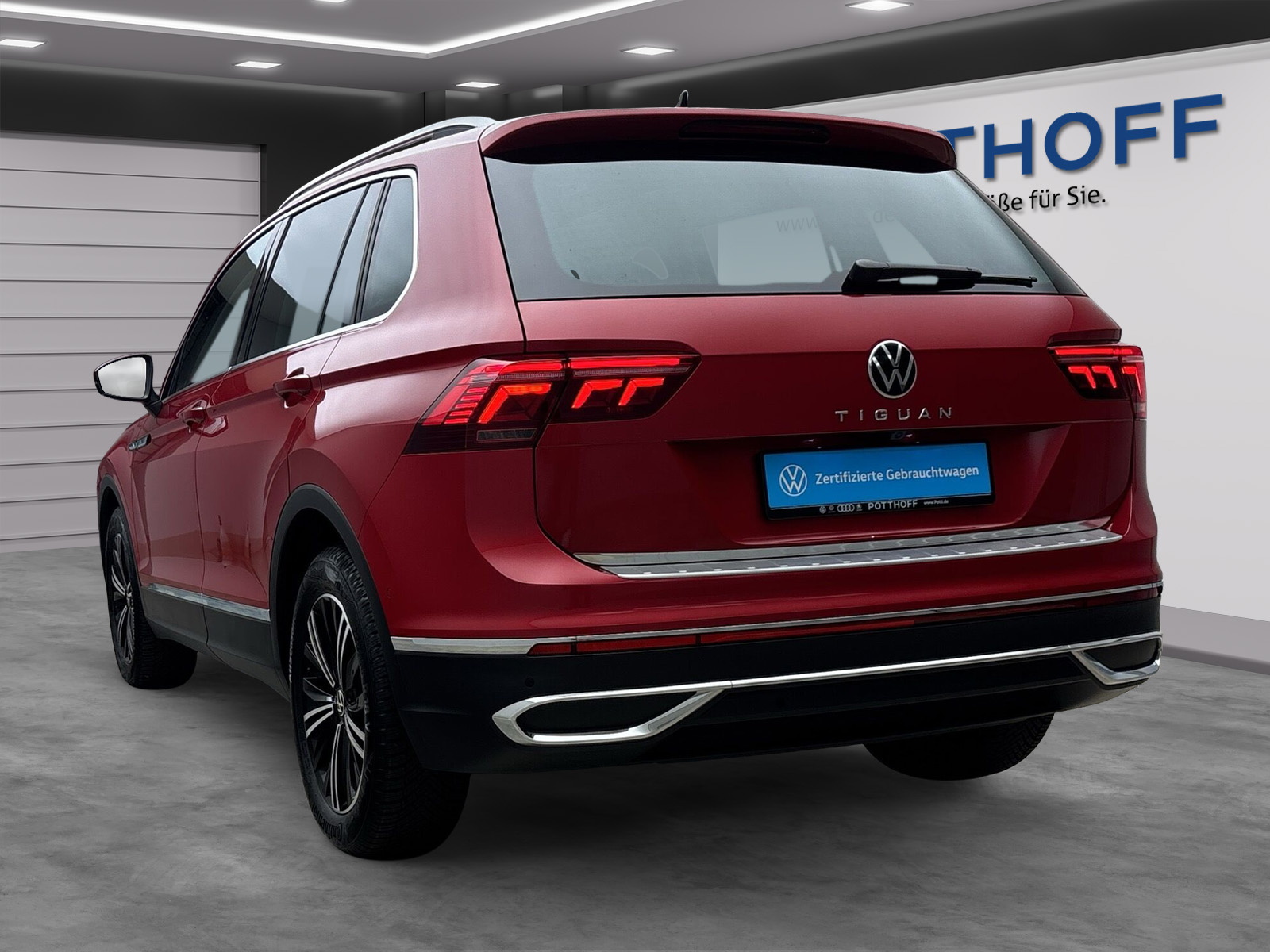 Volkswagen Tiguan 1.5 TSI DSG Elegance Pano ParkAssist Kamera IQ.Light Harman