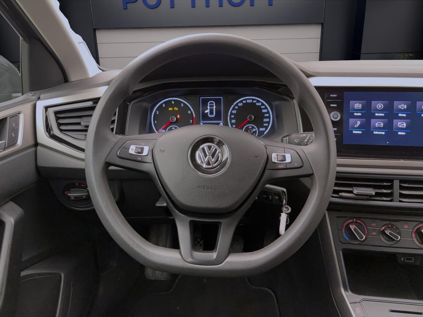 Volkswagen Polo 1.0 MPI Comfortline PDC Bluetooth Klima