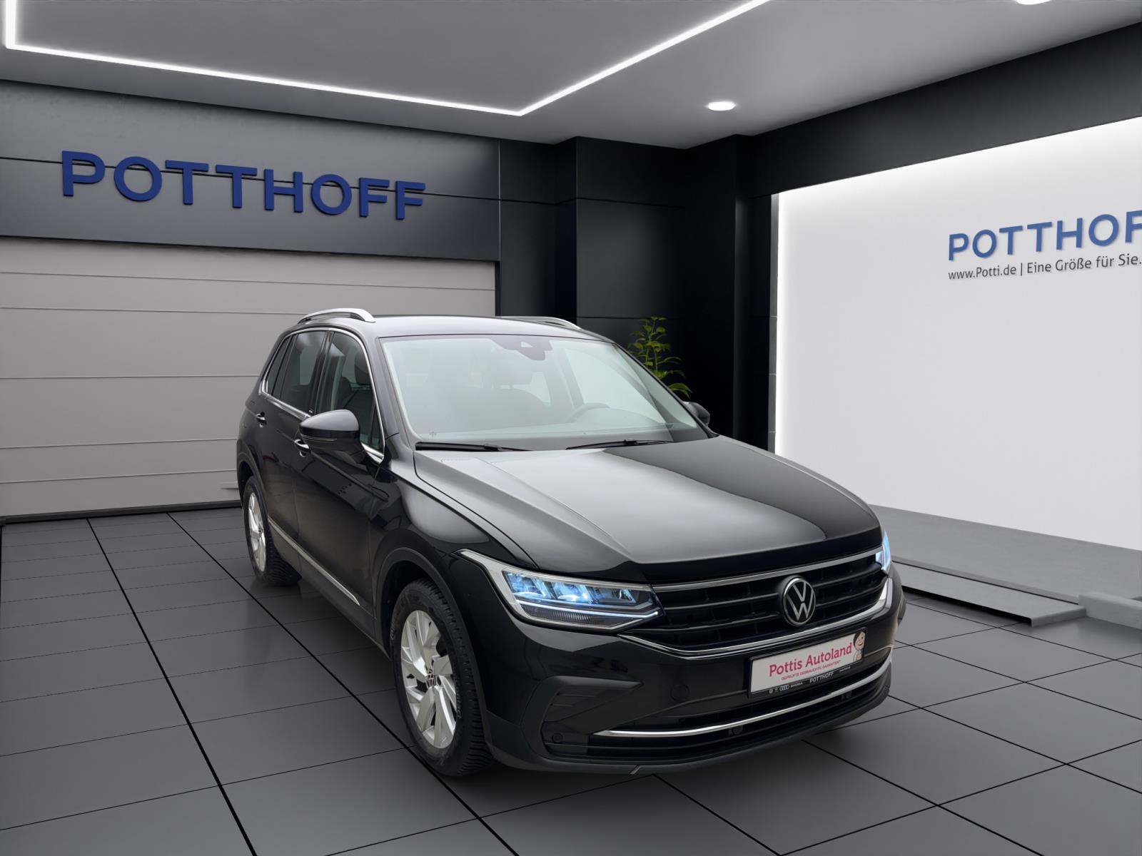 Volkswagen Tiguan 1.5 TSI MOVE NAVI ACC KAMERA PDC