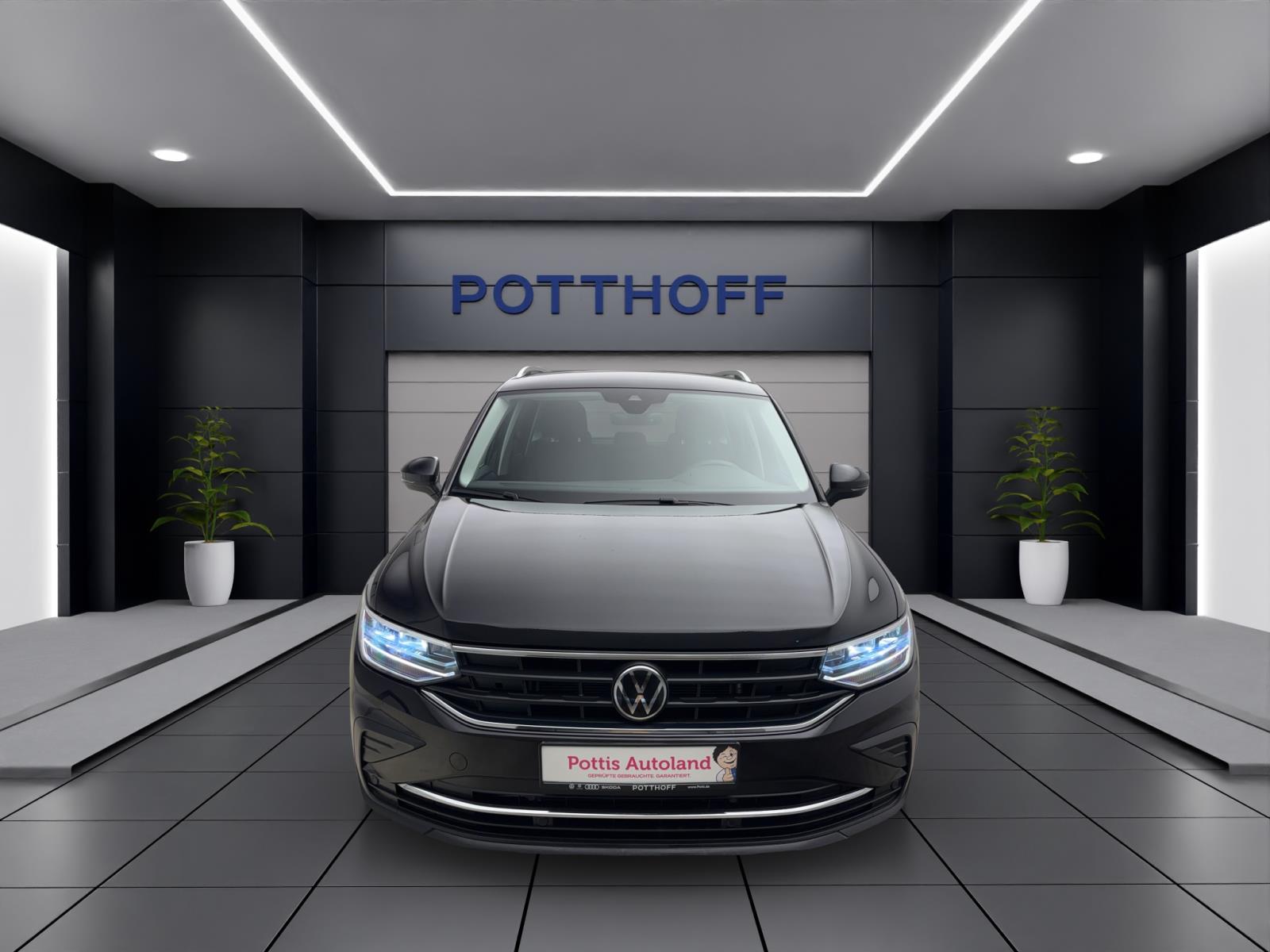 Volkswagen Tiguan 1.5 TSI MOVE NAVI ACC KAMERA PDC