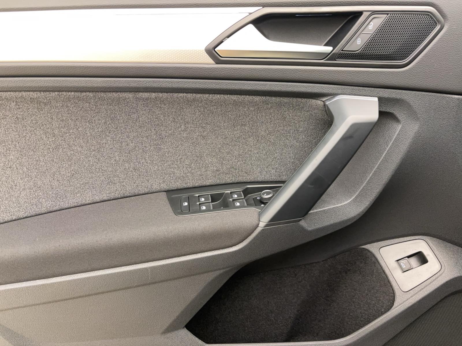 Volkswagen Tiguan 1.5 TSI MOVE NAVI ACC KAMERA PDC