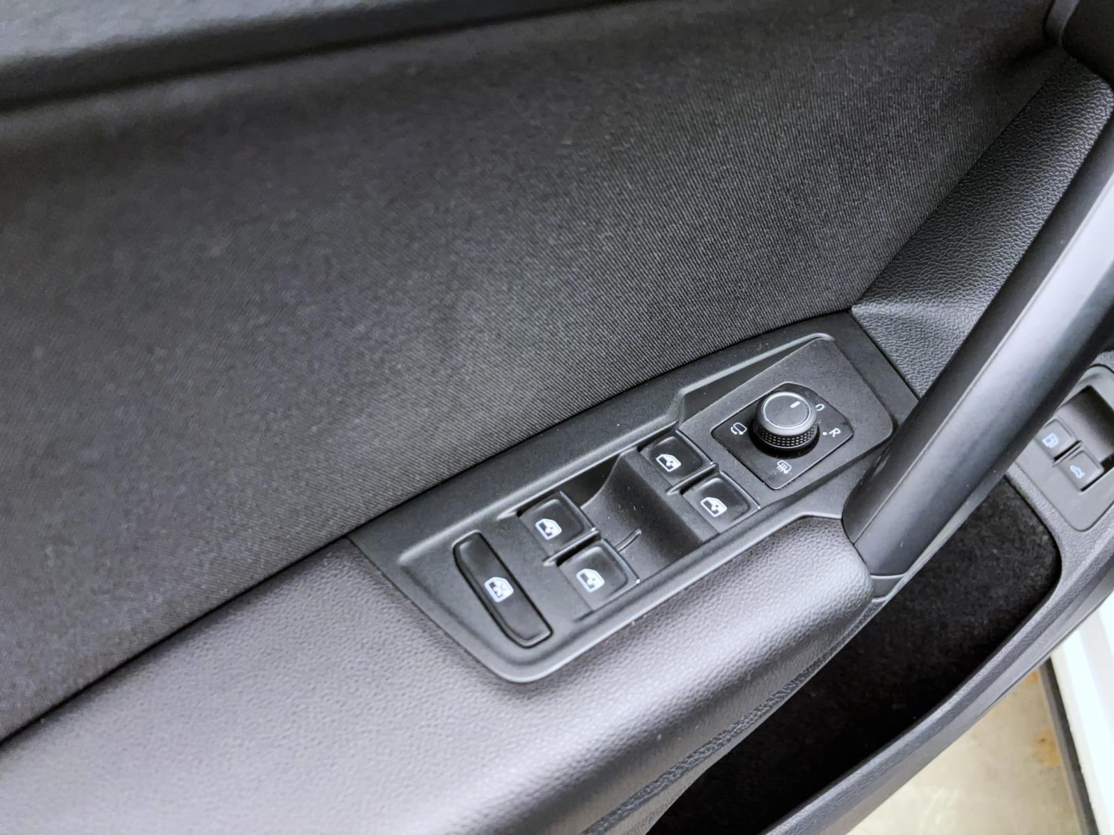 Volkswagen Tiguan 1.4 TSI eHybrid DSG ELEGANCE ACC IQ.LIGHT PDC