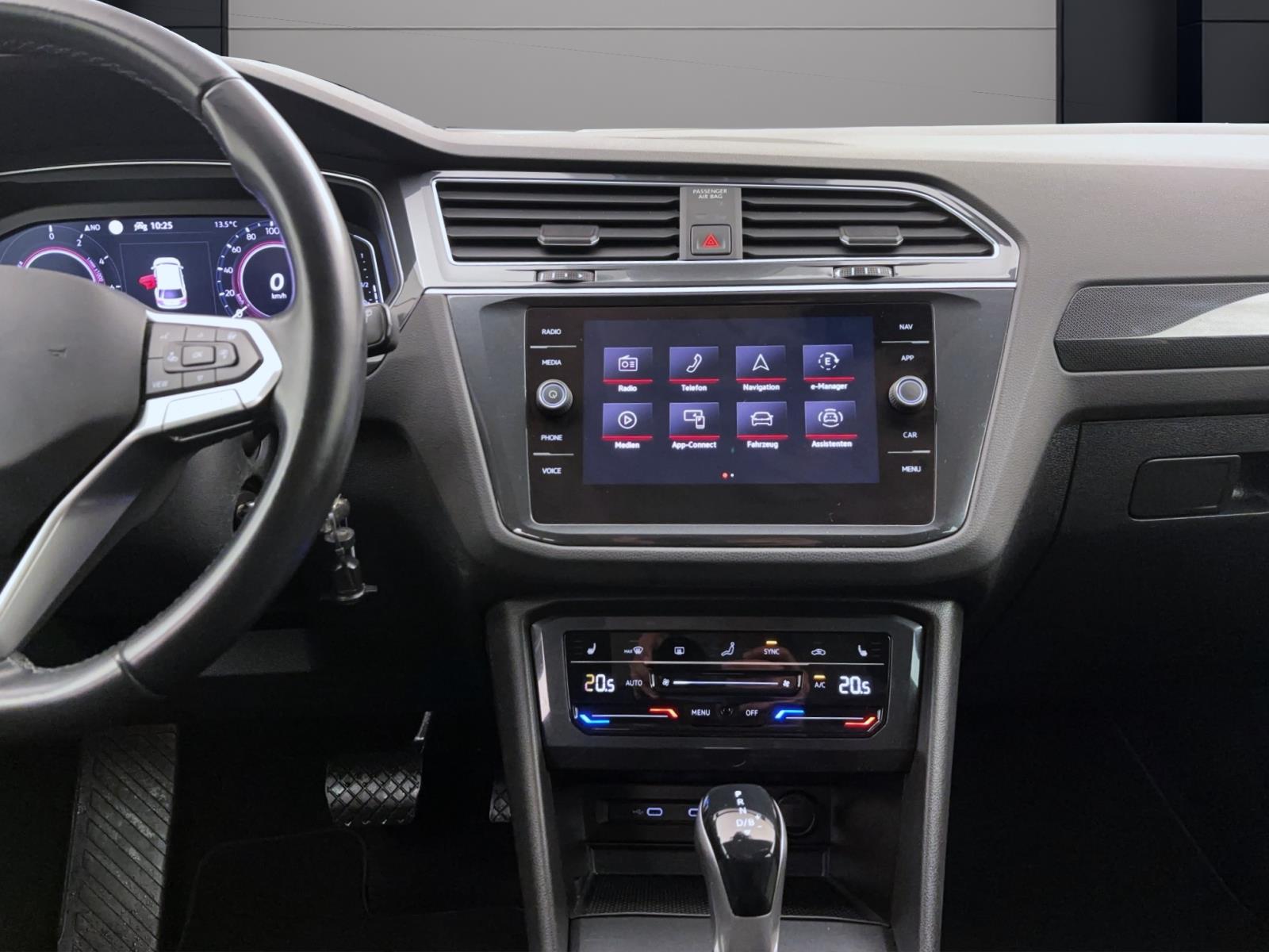 Volkswagen Tiguan 1.4 TSI eHybrid DSG ELEGANCE ACC IQ.LIGHT PDC