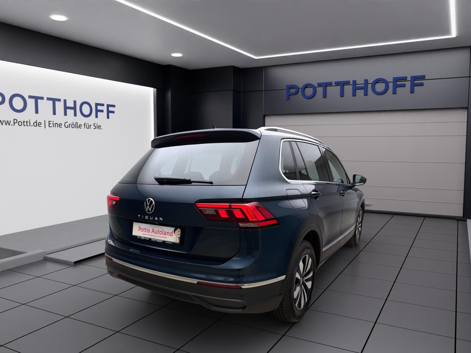 Volkswagen Tiguan 1.5 TSI DSG MOVE AHK NAVI ACC KAMERA
