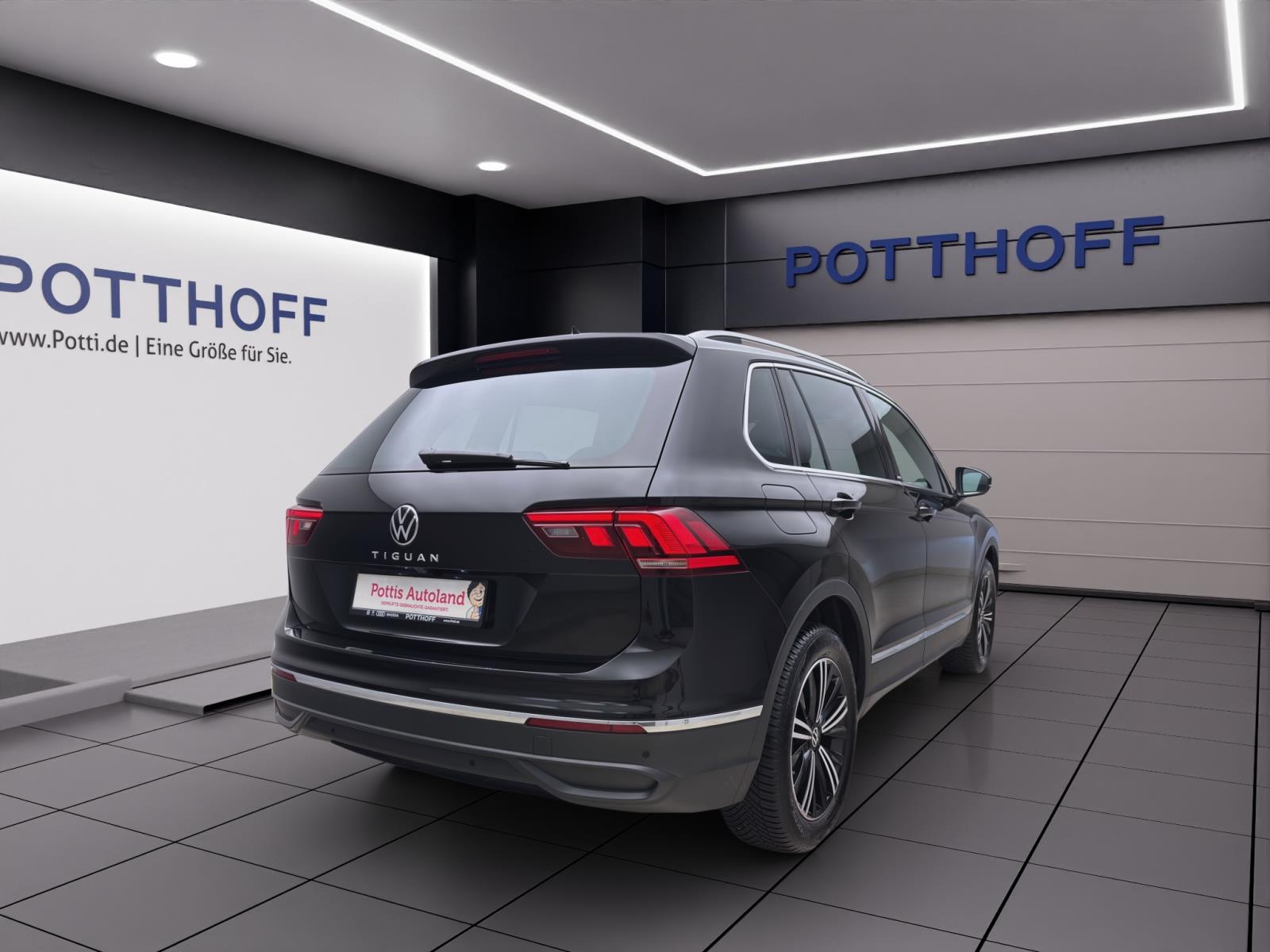 Volkswagen Tiguan 2.0 TDI DSG MOVE AHK NAVI ACC IQ.DRIVE