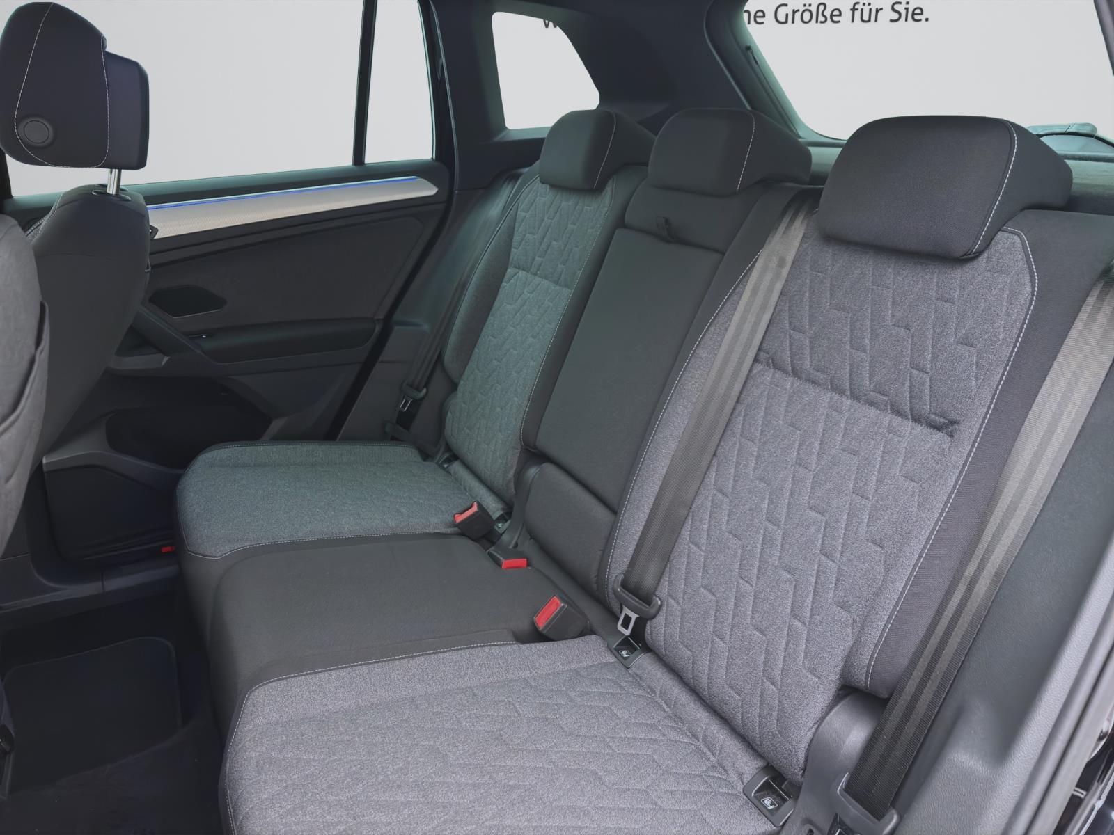 Volkswagen Tiguan 2.0 TDI DSG MOVE AHK NAVI ACC IQ.DRIVE