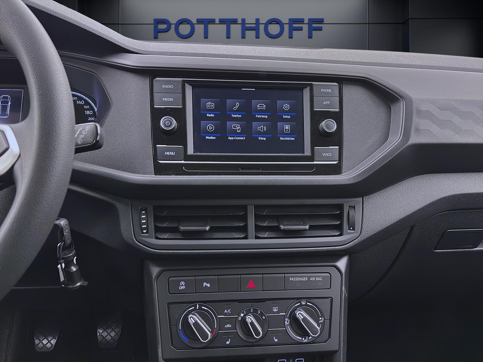 Volkswagen T-Cross 1.0 TSI PDC APPCONNECT SITZHZG WINTERPAKET