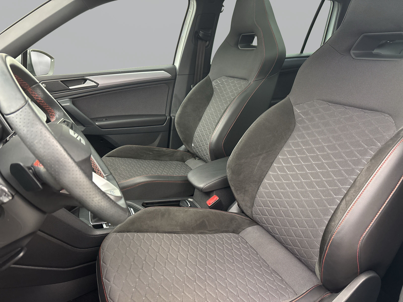 Seat Tarraco 2.0 TDI DSG FR 4Drive Standhzg Pano AHK ACC DCC LED