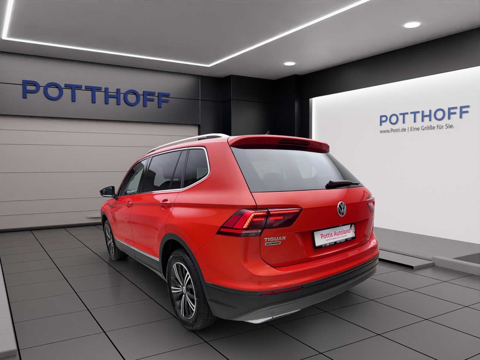 Volkswagen Tiguan Allspace 2.0 TDI DSG COMFORTLINE PANO NAVI ACC DCC