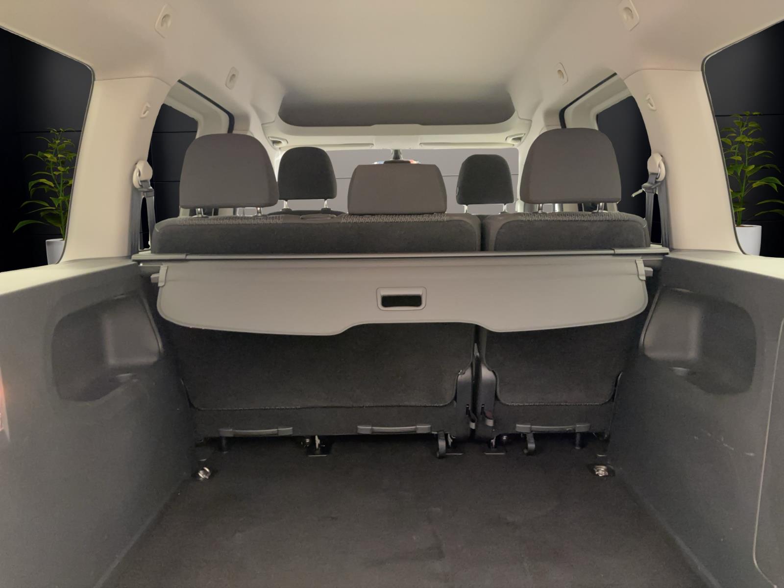 Volkswagen Caddy Trendline 2,0 TDI DSG/AHK/Navi