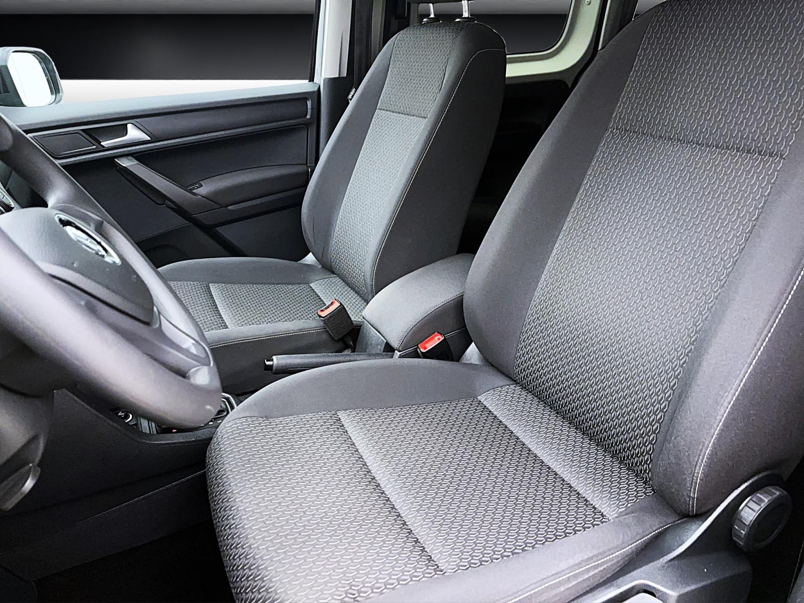 Volkswagen Caddy Trendline 2,0 TDI DSG/AHK/Navi