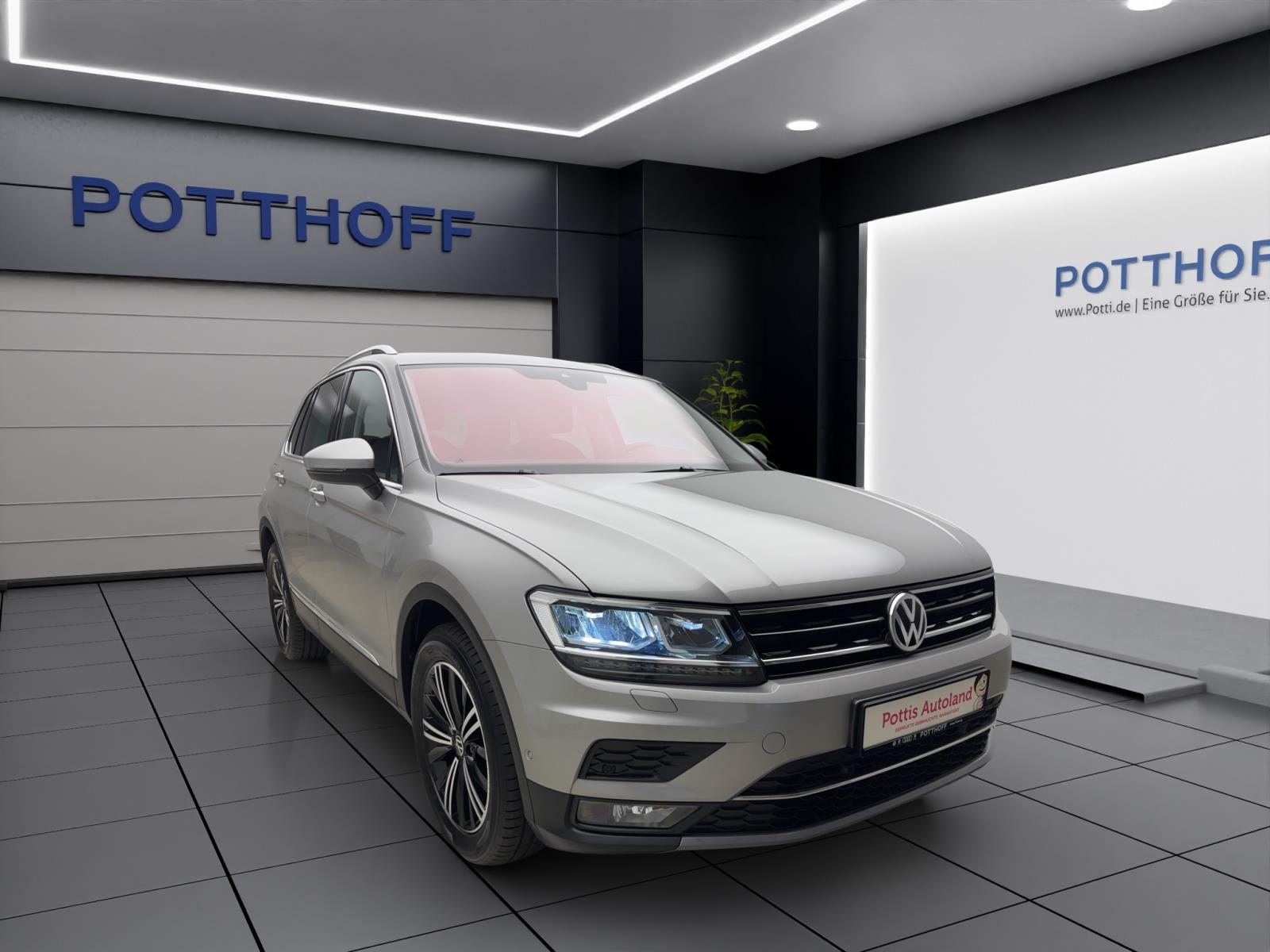 Volkswagen Tiguan 1.5 TSI DSG Highline ACC PDC Kamera LED Navi Sitzhzg