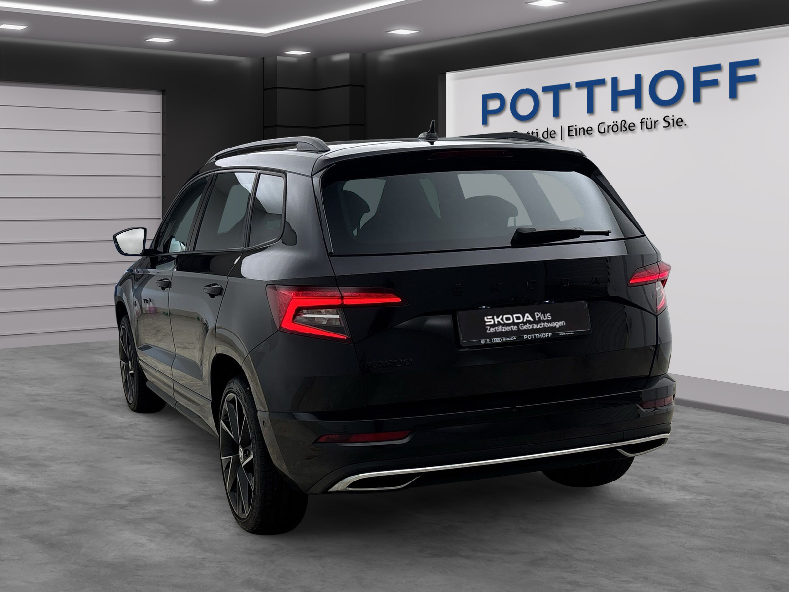 Skoda Karoq 1.5 TSI DSG Sportline ACC PDC Kamera LED Navi Sitzhzg