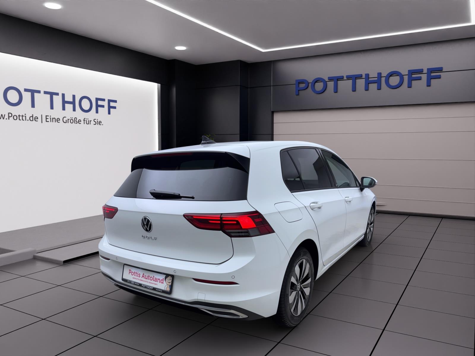 Volkswagen Golf 8 1.5 TSI Move ACC PDC LED Navi Sitzhzg