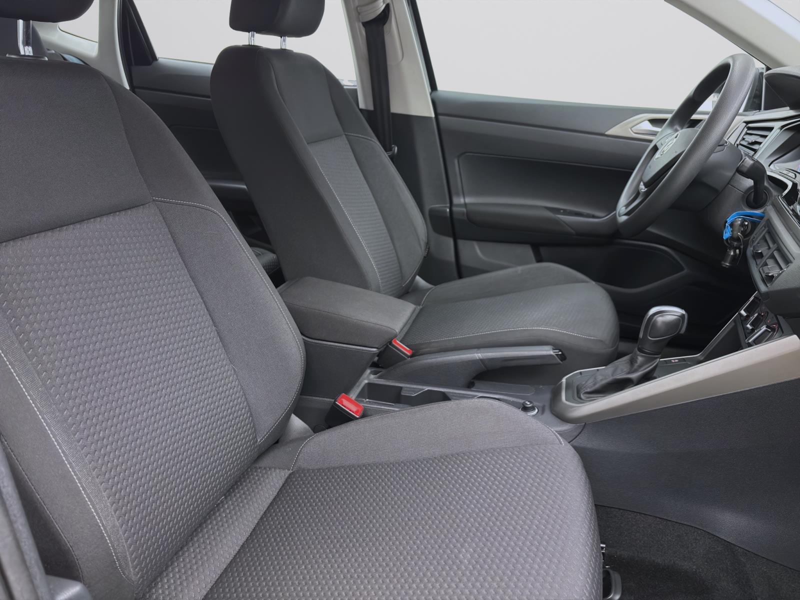 Volkswagen Polo 1.0 TSI DSG COMFORTLINE NAVI PDC SITZHZG CLIMATIC