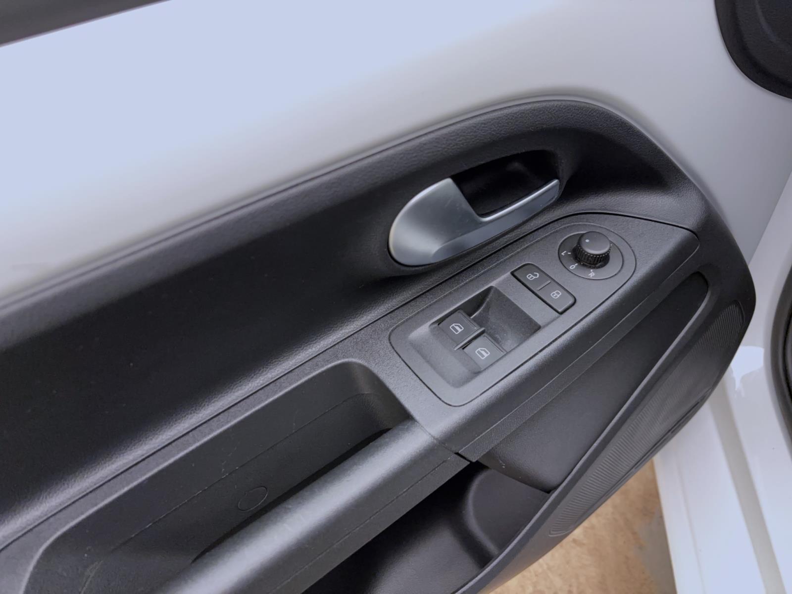 Volkswagen up! 1.0 MPI move Sitzhzg Winterpaket Climatic