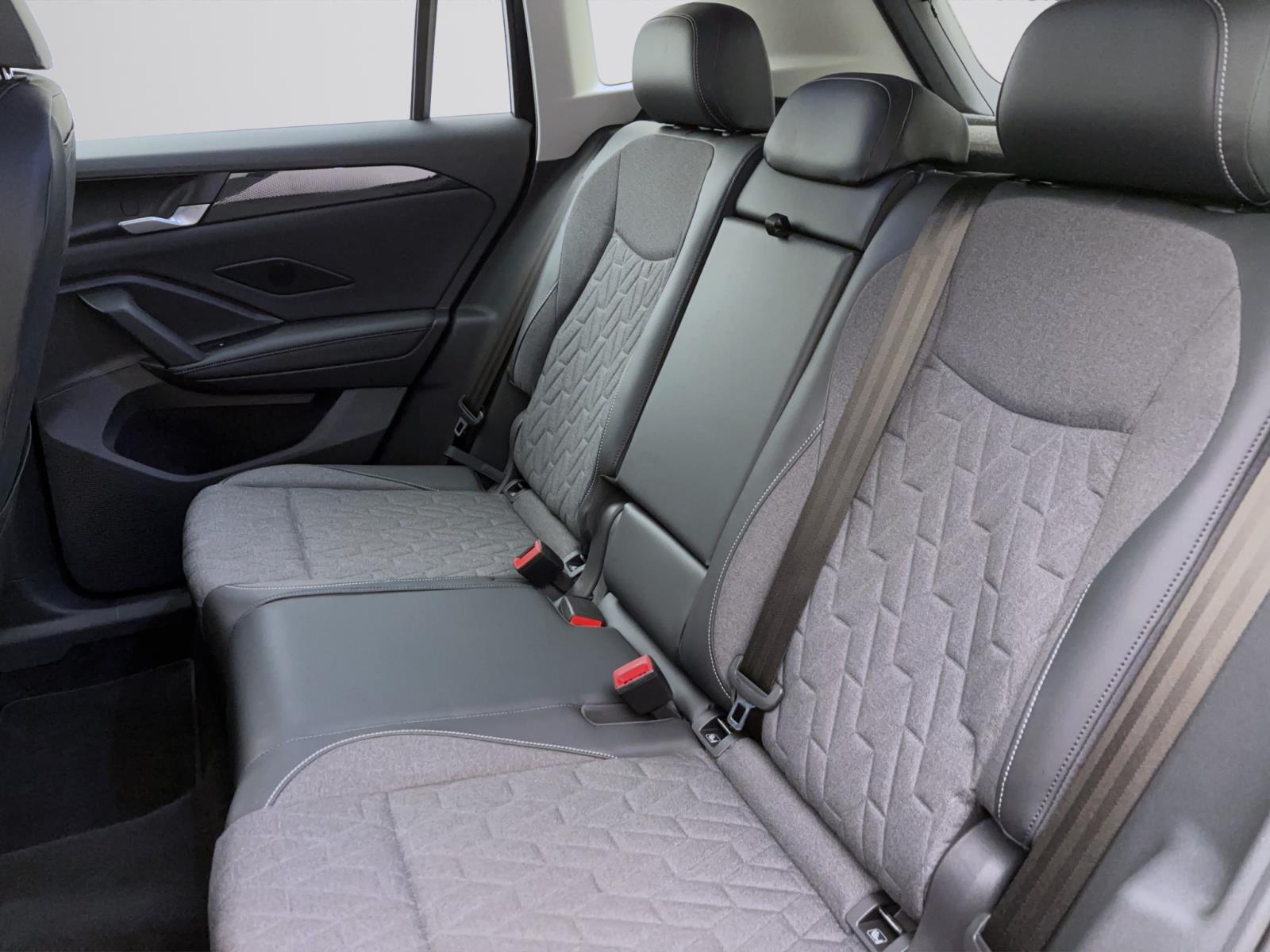 Volkswagen Tiguan 1.5 eTSI DSG LIFE AHK NAVI ACC KAMERA