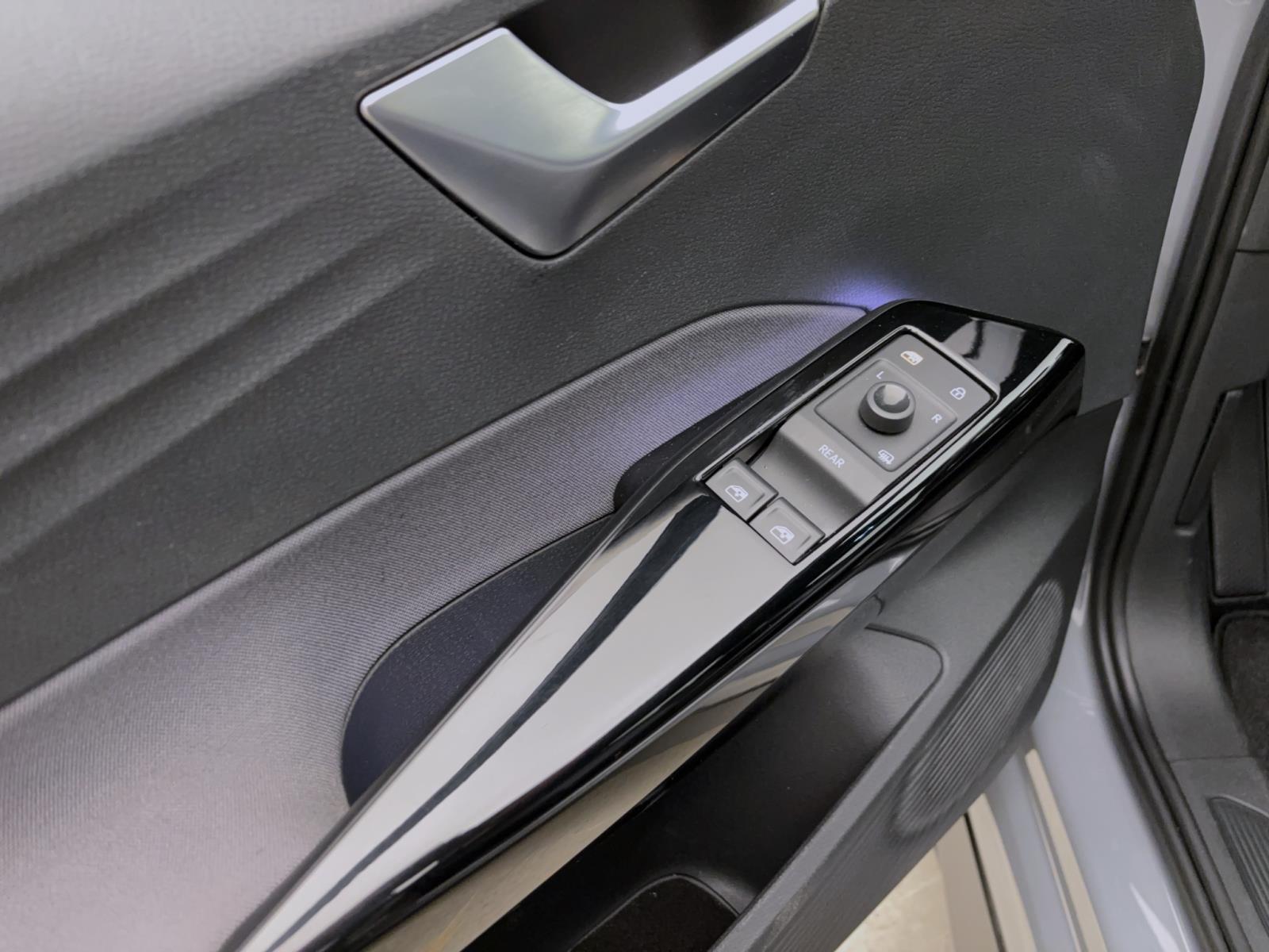 Volkswagen ID.3 PURE PERFORMANCE PDC LED NAVI LANEASSIST