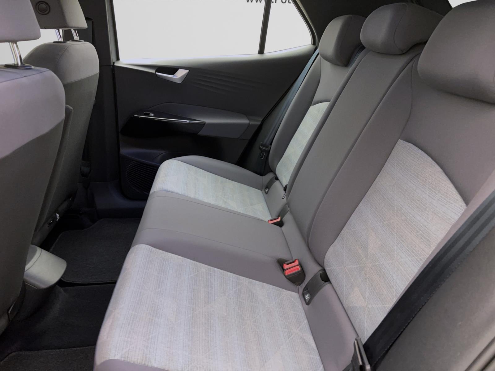 Volkswagen ID.3 PURE PERFORMANCE PDC LED NAVI LANEASSIST