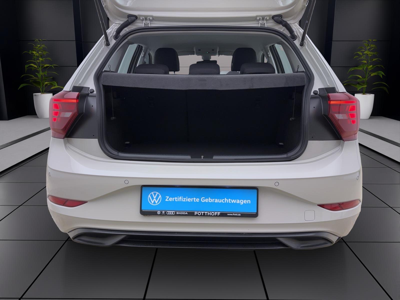 Volkswagen Polo 1.0 MPI Life PDC LED Navi AppConnect LaneAssist