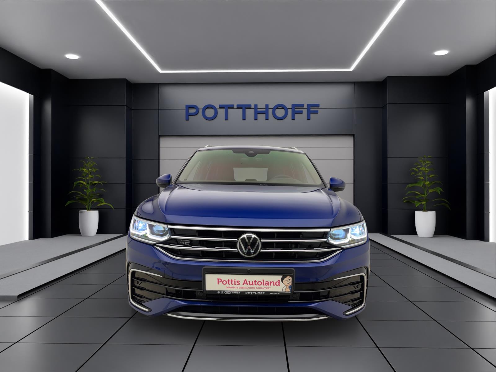 Volkswagen Tiguan 2.0 TDI DSG 4M R-LINE STANDHZG AHK NAVI ACC
