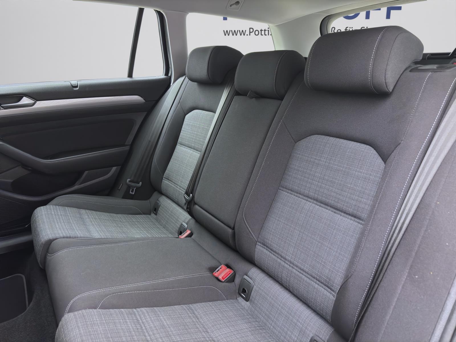 Volkswagen Passat Variant 2.0 TDI Business ACC PDC Kamera LED Navi Sitzhzg