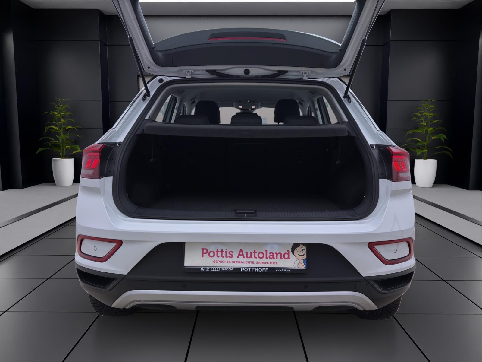 Volkswagen T-Roc 1.0 TSI LIFE NAVI PDC LED SITZHZG