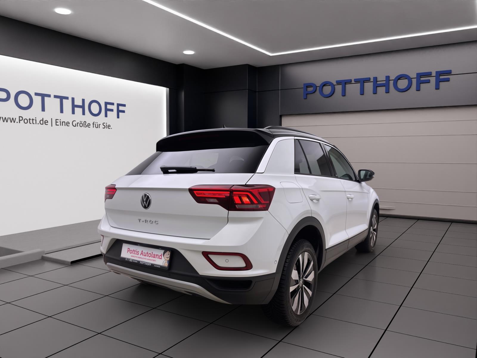 Volkswagen T-Roc 1.5 TSI DSG MOVE NAVI ACC LED IQ.DRIVE