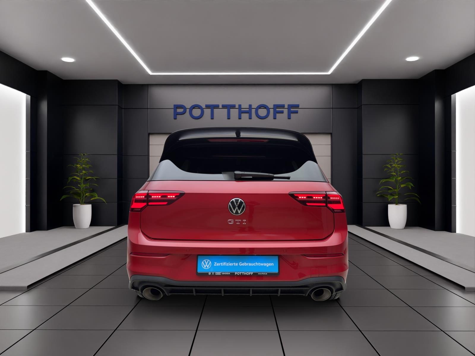 Volkswagen Golf 8 2.0 TSI DSG GTI Clubsport BlackStyle ACC DCC PDC Kamera IQ.Light