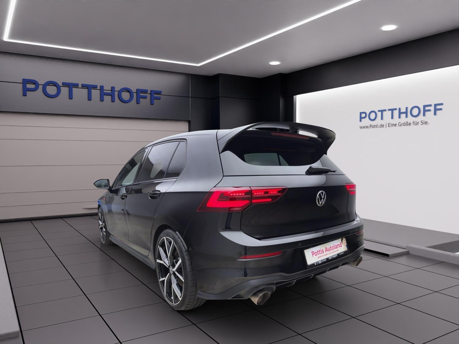 Volkswagen Golf 8 2.0 TSI DSG GTI Clubsport Black Style Pano ACC DCC IQ.Light Navi