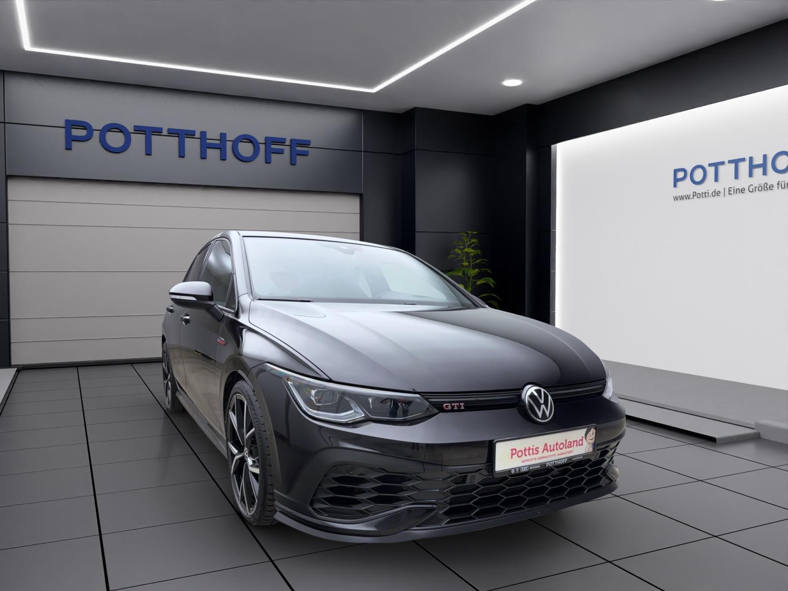 Volkswagen Golf 8 2.0 TSI DSG GTI Clubsport Black Style Pano ACC DCC IQ.Light Navi