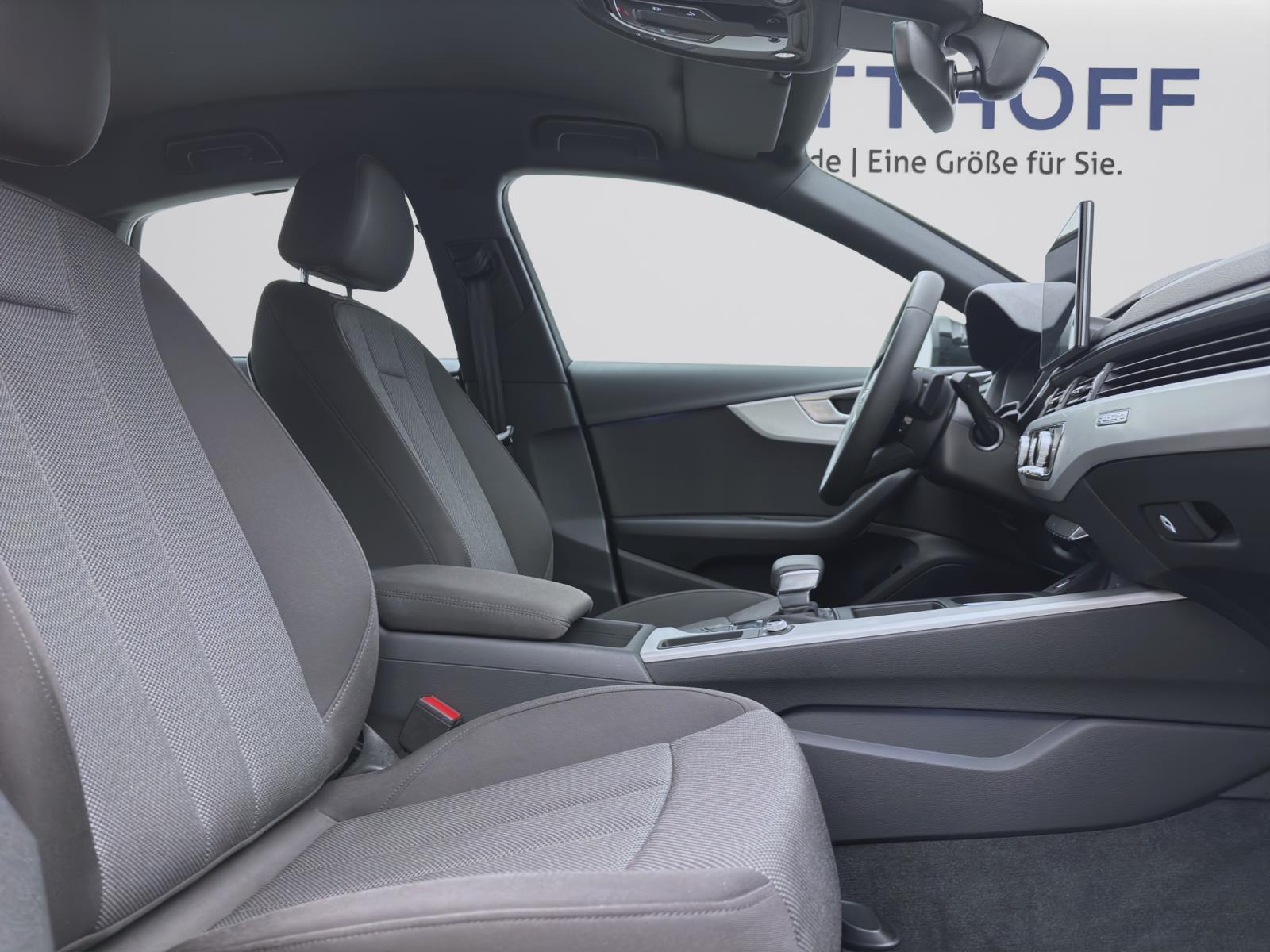 Audi A4 45 TFSI q S line PDC Kamera Navi Sitzhzg Tempo