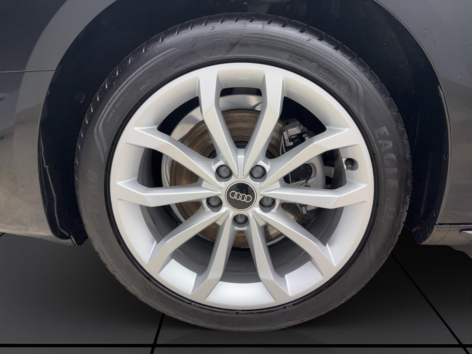 Audi A4 Avant 35 TFSI ADVANCED STDHZG AHK ACC PDC KAMERA LED NAVI