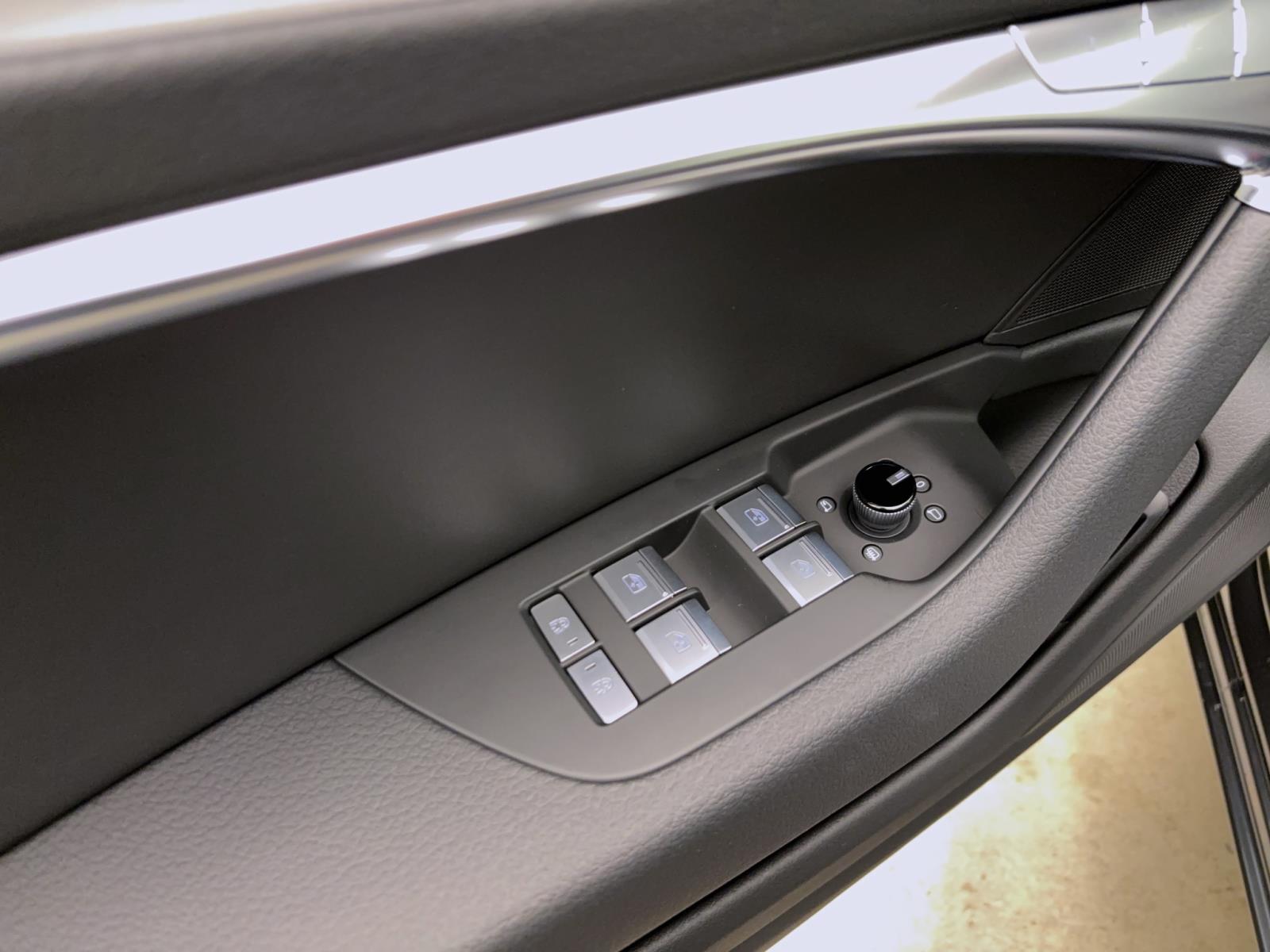 Audi A6 50 TFSIe Q S LINE BLACK AHK ACC NAVI+ MATRIX 360°